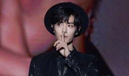 张小涵爆料男歌手视频,真相令人震惊